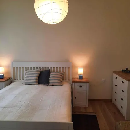 With A - C In 55040 דירה *