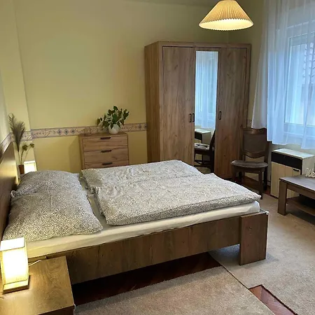 With A - C In 55040 Apartment Balatonlelle