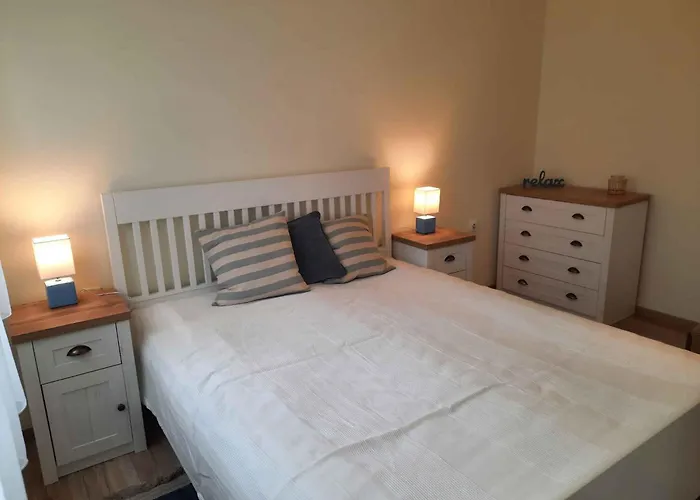 דירה With A - C In 55040 בלטונללה